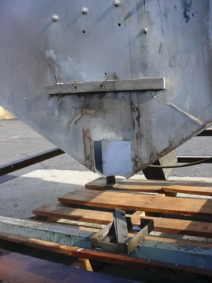 USED 40 CU/FT SS HOPPER 40 CU FT HOPPER