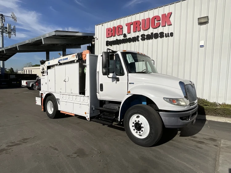 Used 2013 INTERNATIONAL 4300 Service & Utility Trucks California US | Big Truck & Equipment #1412347