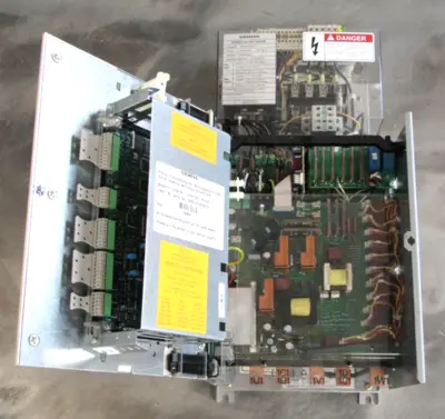NEW SIEMENS 6RA7025-6FV62-0-Z MASTER DC CONVERTER 6RA70256FV620Z