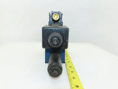 Rexroth 4WE10D40/0FCW110N9DK25L Hydraulic Control Valve W/ZDR10DP2-54/75YM/12