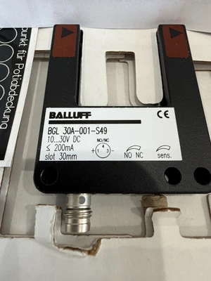 NEW BALLUFF BGL-30A-001-S49 SENSOR BGL30A001S49