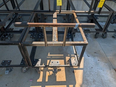(5) Material Carts
