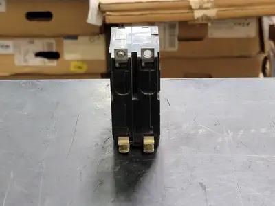 USED SQUARE D QOB270
