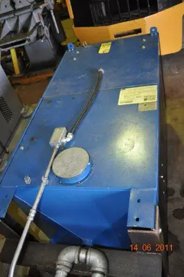 USED TORIT DMC-B DRY FLO