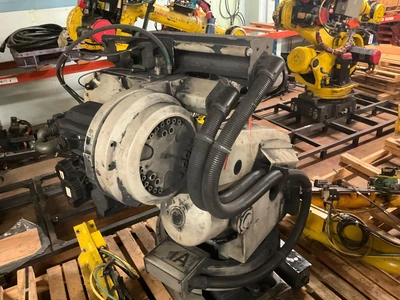 USED YASKAWA MOTOMAN-UP200