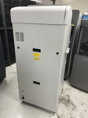 Used 2015 _UNKNOWN_ _UNKNOWN_ 3D printer, DLP/Micro-SLA New York US | Apex Auctions #1550719