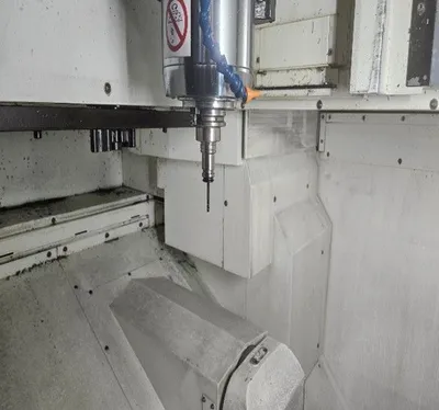 2018 KITAMURA MYTRUNNION-4G Vertical Machining Centers | Machinery Resources International (4)