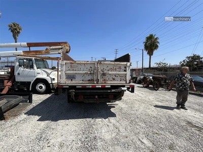 Used 2000 FREIGHTLINER FL60 Tractors & Trailers California US | Lillo Machinery #1388213