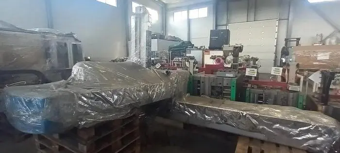 Used 2013 SAR/KUKA R/SCHS/BAS/GRADA/GRBHF/MED/GR/FB/QS/UST/ETI Robots | UCY Industrial GmbH #386271