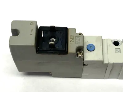 USED SMC DOUBLE SOLENOID VALVE