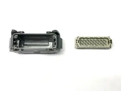 USED AMPHENOL CONNECTOR W/ HARTING SIDE ENTRY HOOD M32 MISSING SCREW