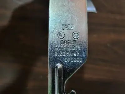 USED THOMAS & BETTS CPC300