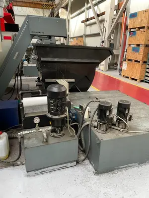 USED 2010 TRIMILL VU 2313