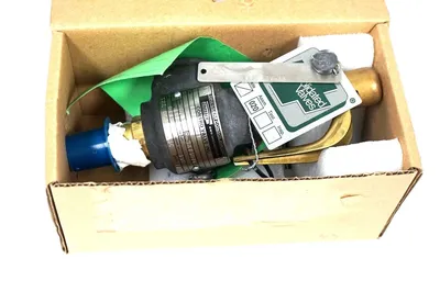 NEW DRESSER CONSOLIDATED 1543D-21 SAFETY VALVE 1543D21