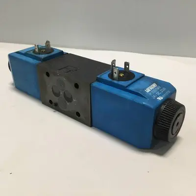 USED VICKERS DG4V-3S-33C-M-U-H5-60