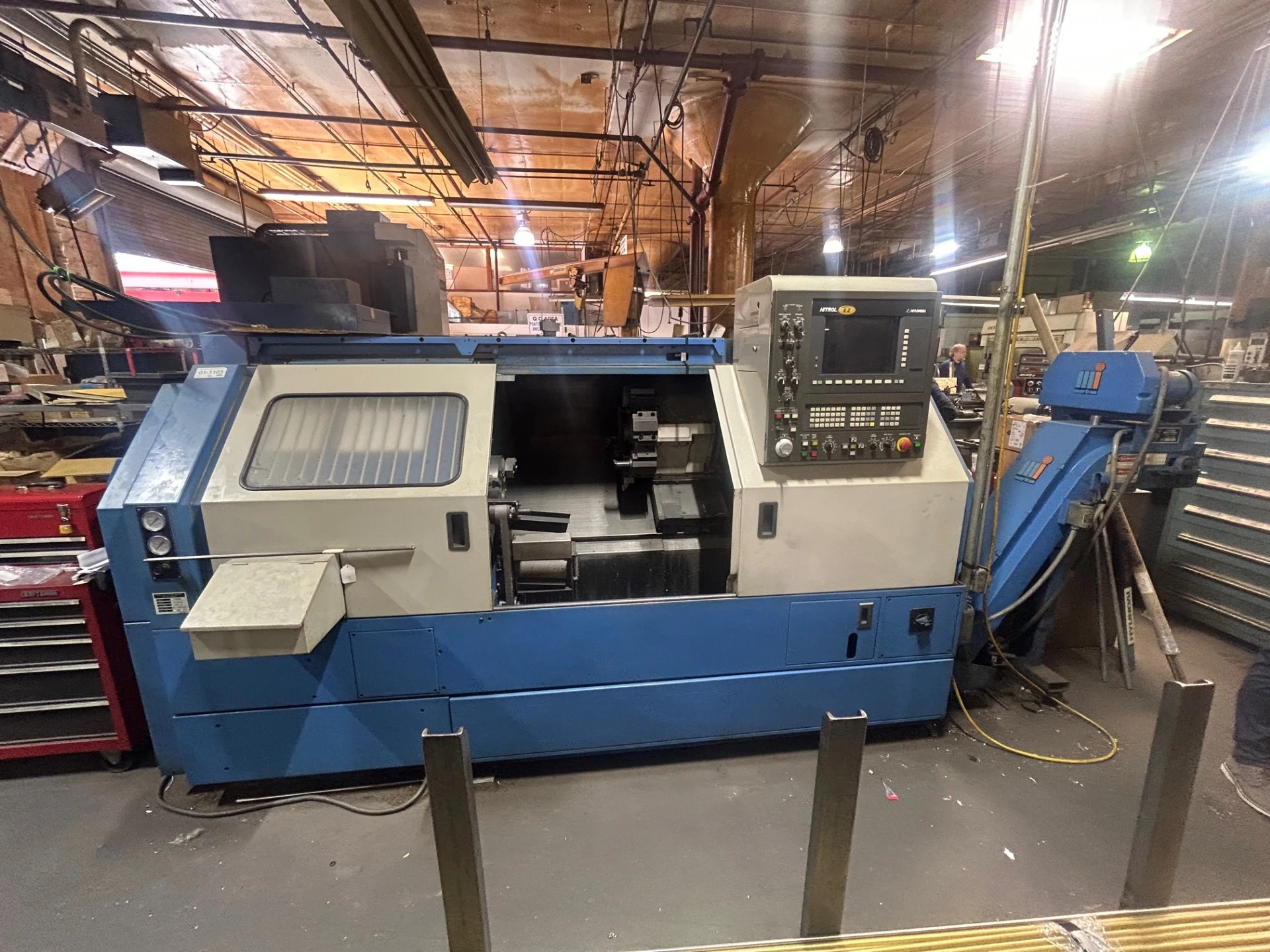 Hyundai HIT 30 S 2 Axis CNC Lathe