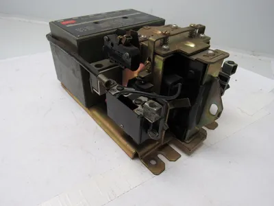 Federal Pacific Class 4204 Style BU33 Series B Size 3 Magnetic Starter600V 50 HP