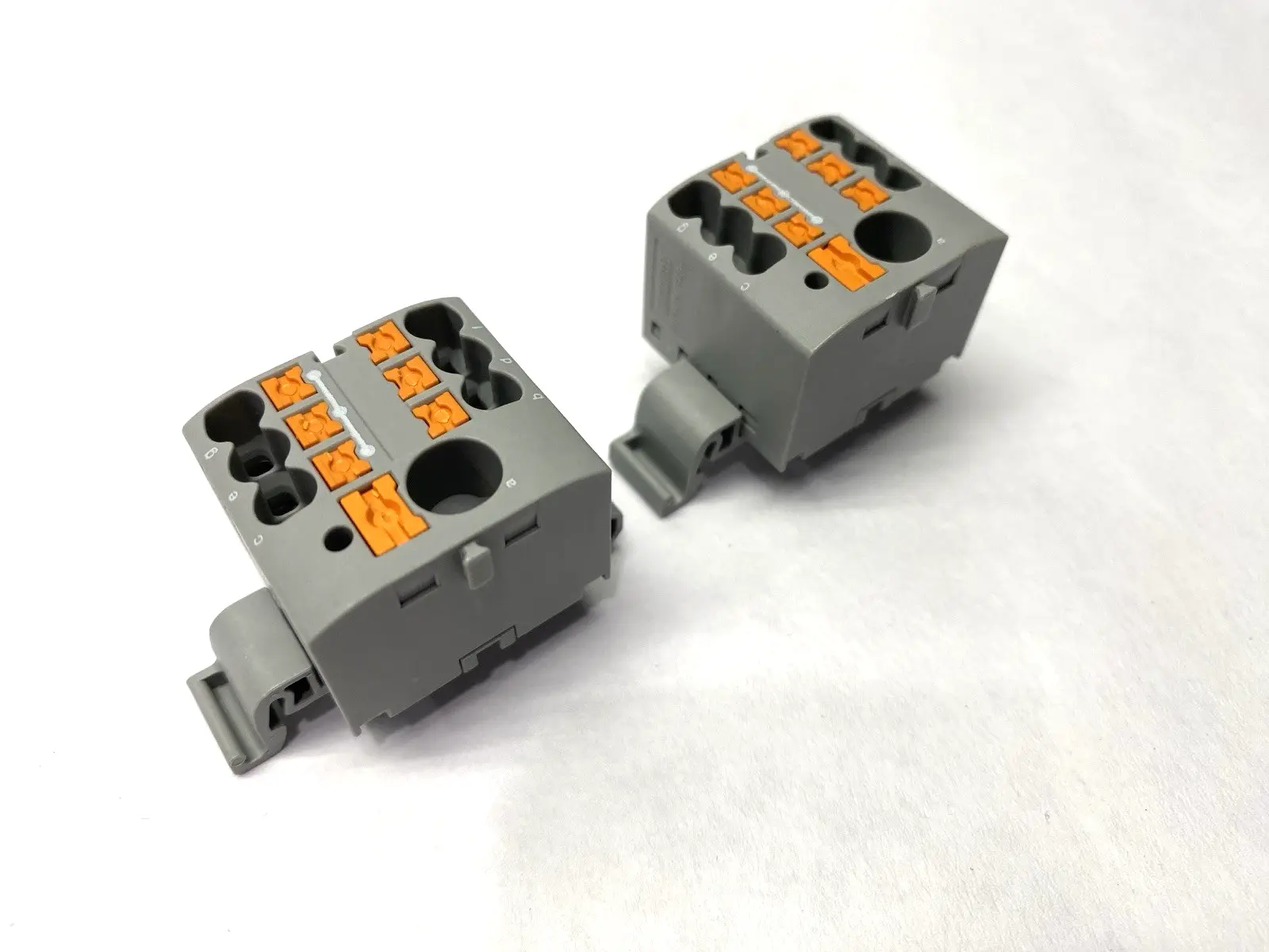 USED PHOENIX CONTACT DISTRIBUTION BLOCK PTFIX 6/6X2,5-NS35A GY LOT OF 2