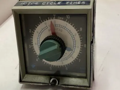Used EAGLE SIGNAL 3054023 Industrial Controls Ohio US | Surplus Asset Holdings #1412877