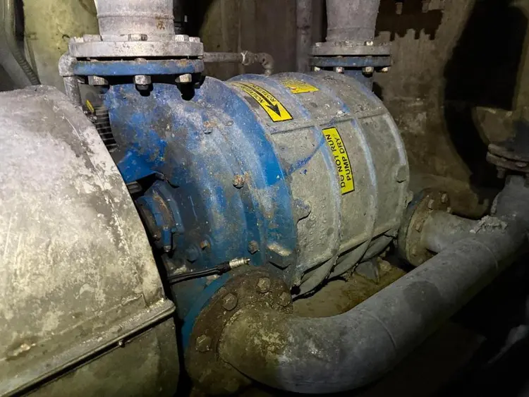 Used NASH CL1001 Vacuum Pumps Pennsylvania US | Global Equipment International, LLC #482012