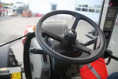 New | in-Stock 2025 CASE IH VESTRUM 130 Utility Tractors Pennsylvania US | Zimmerman Farm Service #1409873