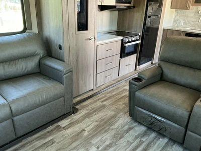 Used 2022 GRAND DESIGN IMAGINE 3100RD Campers, Caravans, Motorhomes Michigan US | Miedema Asset Management Group #1579846