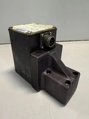 USED VICKERS EHST-3-FVF-30