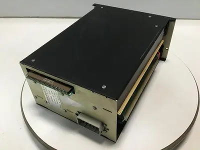 USED HUSKY 9152