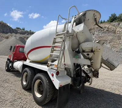 Used 1997 MACK DM690S Concrete Mixer Trucks Kentucky US | Proxy Equipment #1388950