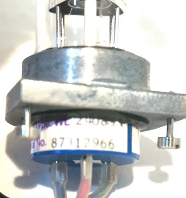 NEW WESTINGHOUSE WL24089 LAMP