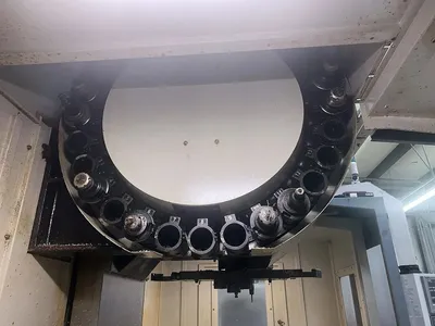 2015 AKIRA SEIKI HV5.5A Vertical Machining Centers | Tight Tolerance Machinery (5)