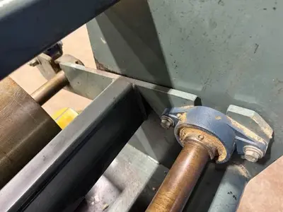 Unknown Pinch Roll