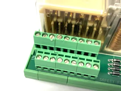 Used Universal Instruments Safety Relay Module DIN Rail Mount Relays & Switches Michigan US | Maverick Industrial Sales #1402297