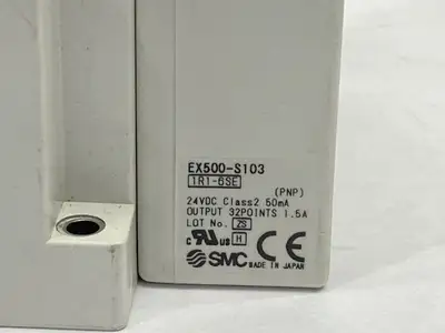 SS5Y3-10SA3N-08BS-N7 | SMC  Pneumatic Valve Manifold 8-Station EX500-S103 - Used
