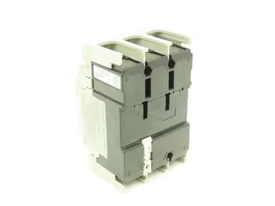 Fuji Electric EW50RAGU-3P010 Earth Leakage Circuit Breaker 3-Pole 10A 100-440VAC