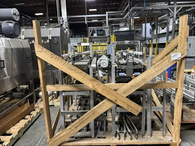 USED 2018 ALLIANCE INDUSTRIAL BOTTLE TRACK CONVEYOR SYSTEM