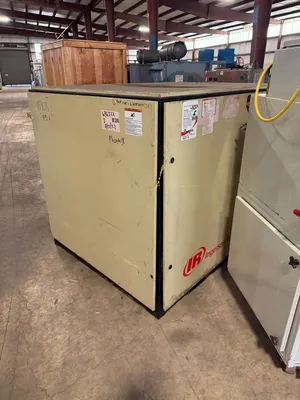 INGERSOLL RAND SSR-UP6-40-115 Kompresory/Sprężarki powietrza | Perry Equipment (6)