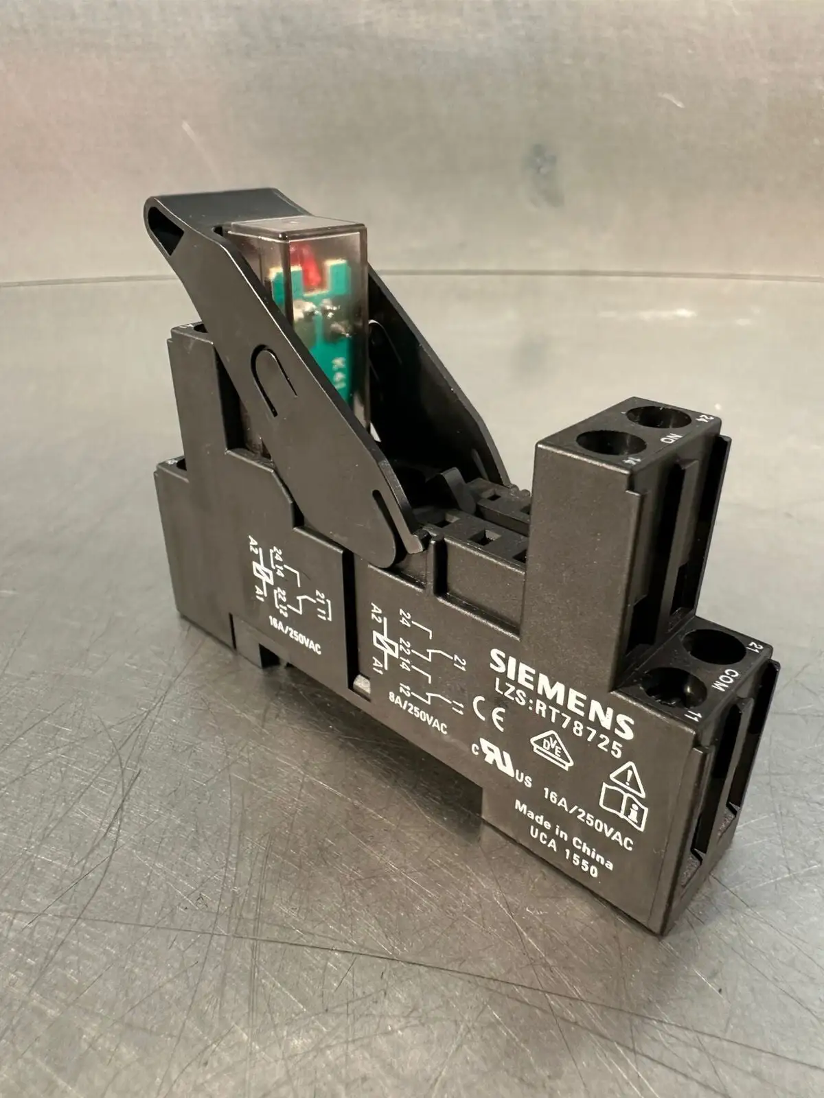Siemens LZS:RT78725 Relay LZSRT78725 (7.2.2)