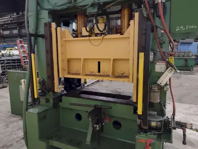 USED L&J EM275-42-24