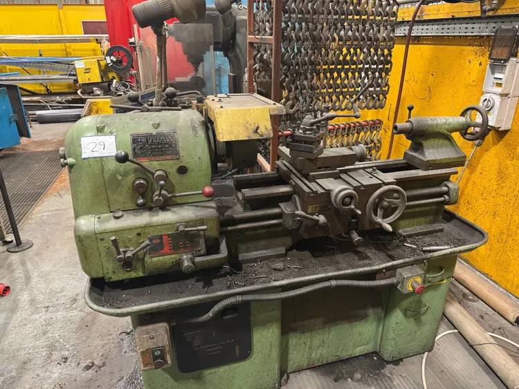 Used COLCHESTER STUDENT Gap Lathes GB | Bowland Trading Ltd #1545871