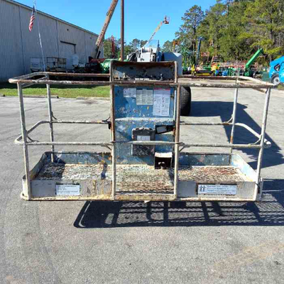 USED 2014 Genie S-85