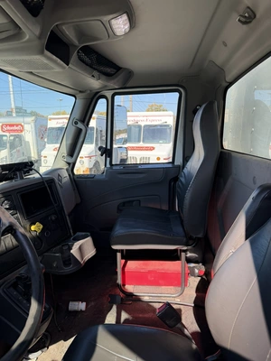 Used 2016 INTERNATIONAL 4300SBA4X2 Box trucks Ohio US | Miedema Asset Management Group #1578107