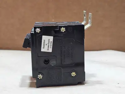 Used CUTLER-HAMMER BA2100 Switchgears British Columbia CA | Lenmark #1438418