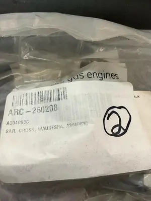 WUAKHESHA CROSS BAR ASM. PN: A304003C