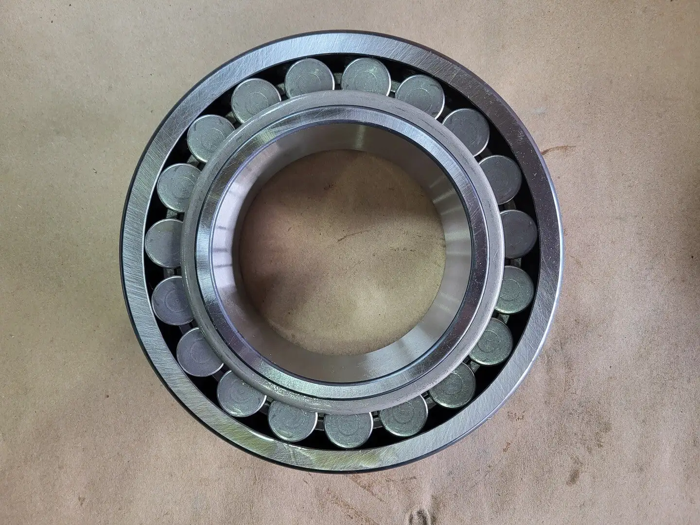 NEW SKF 22224 EK/C3