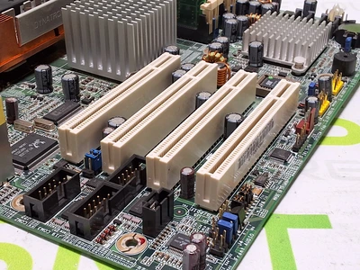 G7V300-P-G MOTHERBOARD G7V301-050G