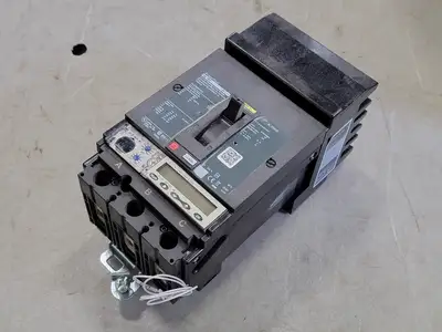 NEW SQUARE D HLA36060U53X