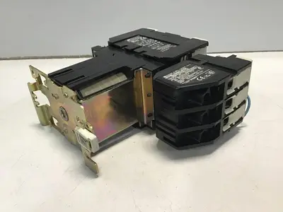 USED TELEMECANIQUE LP1D8011