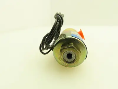 Honeywell Skinner 3138BBN1LN00 Solenoid Valve 3-Way NO 24VAC 60 PSI 1/8" NPT
