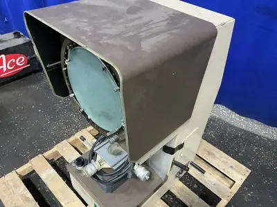 Used MITUTOYO PJ 300H Comparators Ohio US | HGR 24 #1314154